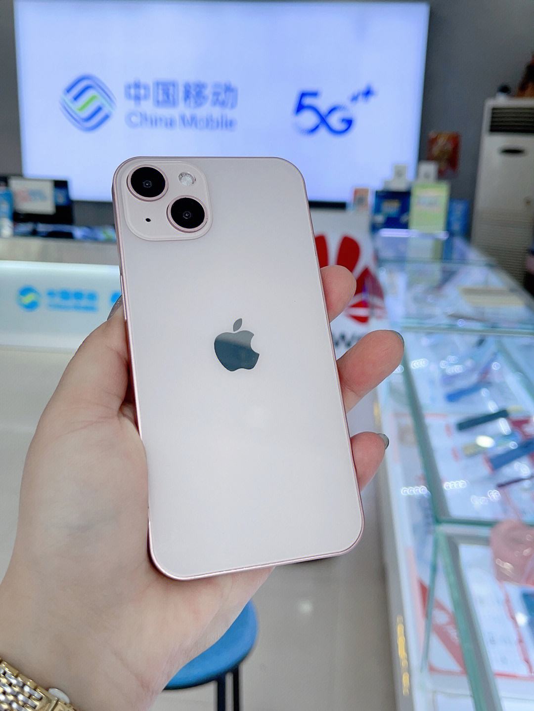 苹果13普通版做工iphone13原装配件有哪些-第2张图片-太平洋在线下载